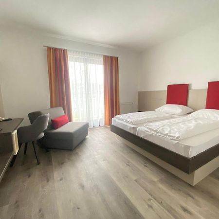 Simon - Hotel & Cafe Bad Tatzmannsdorf Ngoại thất bức ảnh